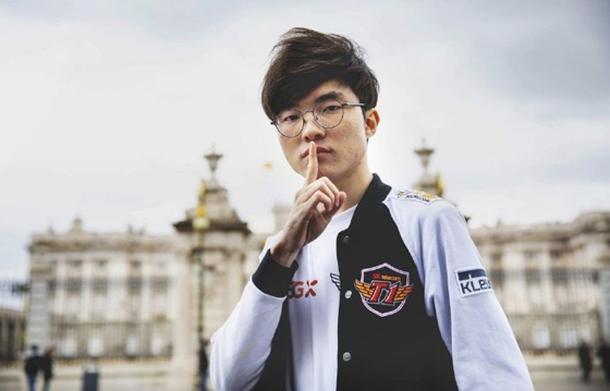 LOL：韓網論壇投票評選LOL歷史TOP10選手：Faker穩居榜首