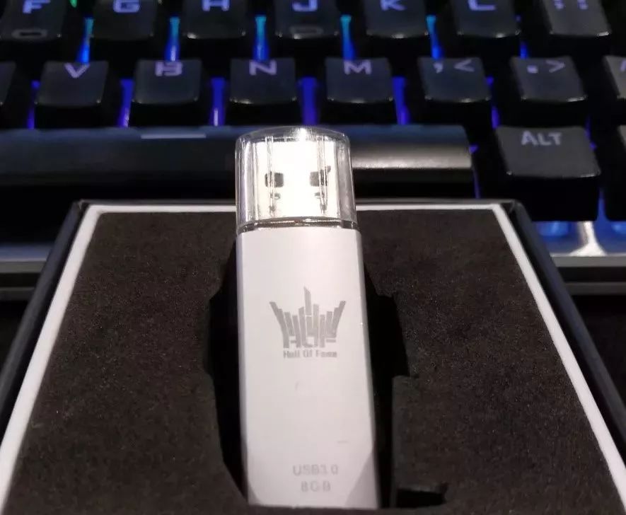 零基礎裝系統丨沒有光驅怎麼裝系統，我教你呀！