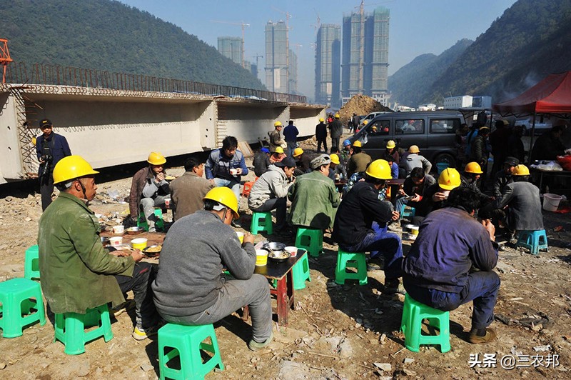 農民工打工之餘，這3大副業可以考慮，要是當回事，多拿2000不難